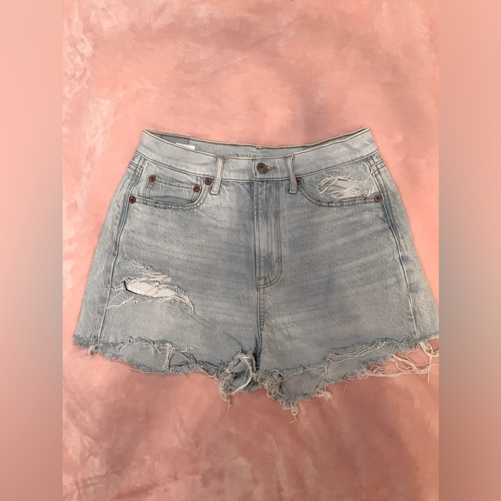 American Eagle Lightwash Distressed Jean Shorts